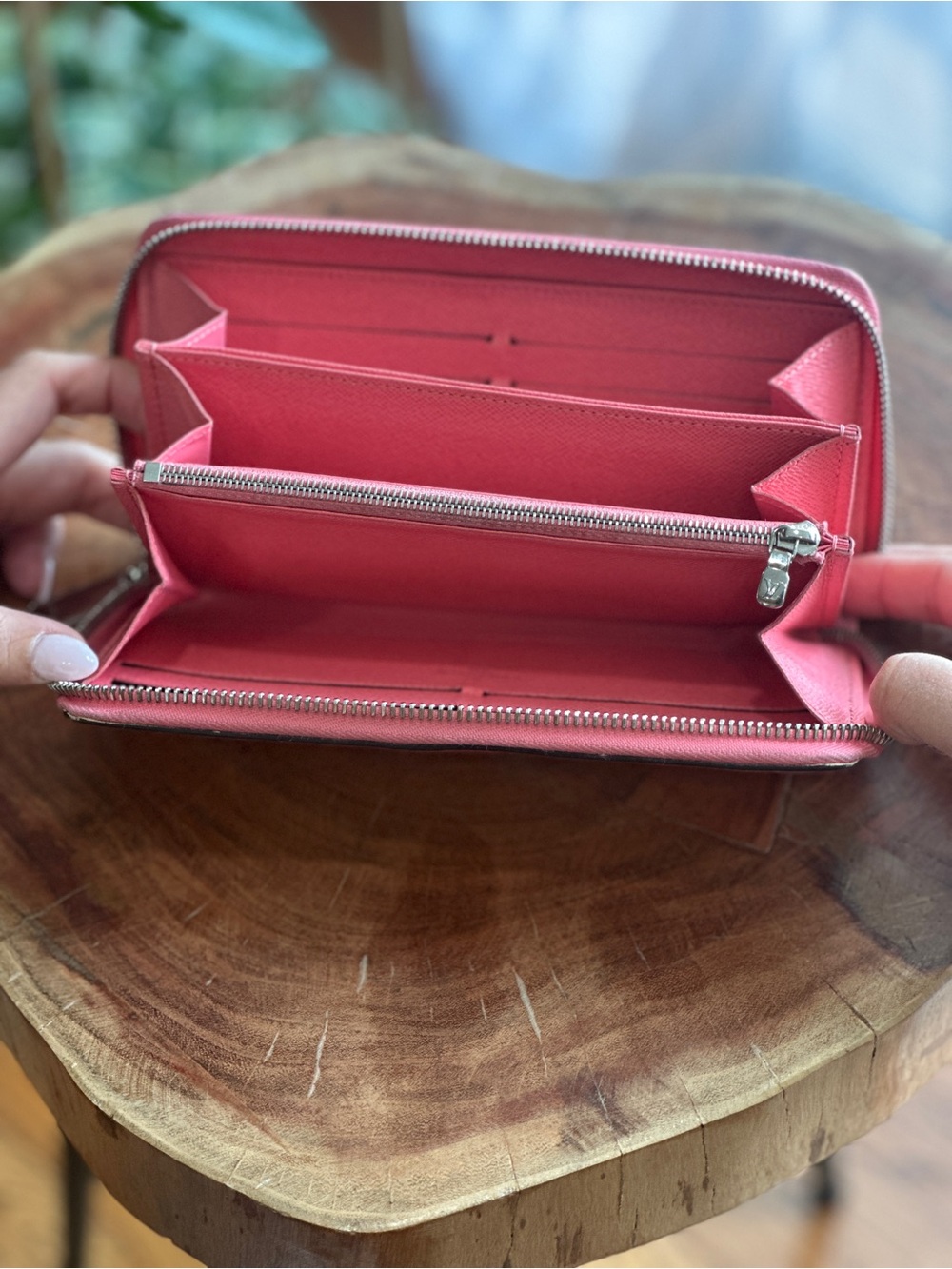 Louis Vuitton Pink Textured Zip Around Wallet - Picture 8 of 11